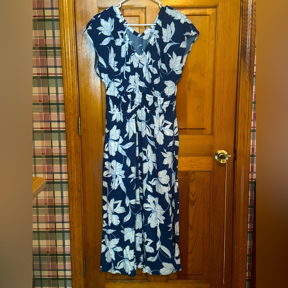 GAP, Blue with White Flower Summer Dress, Medium